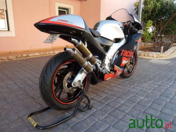 2001' Aprilia RS250 photo #2