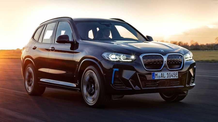 Dois anos após a estreia. BMW iX3 ganha renovação estética e de equipamento