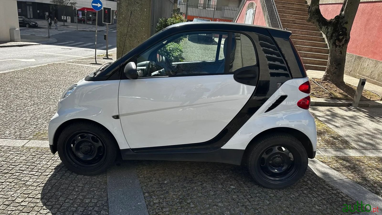 2012' Smart Fortwo photo #3