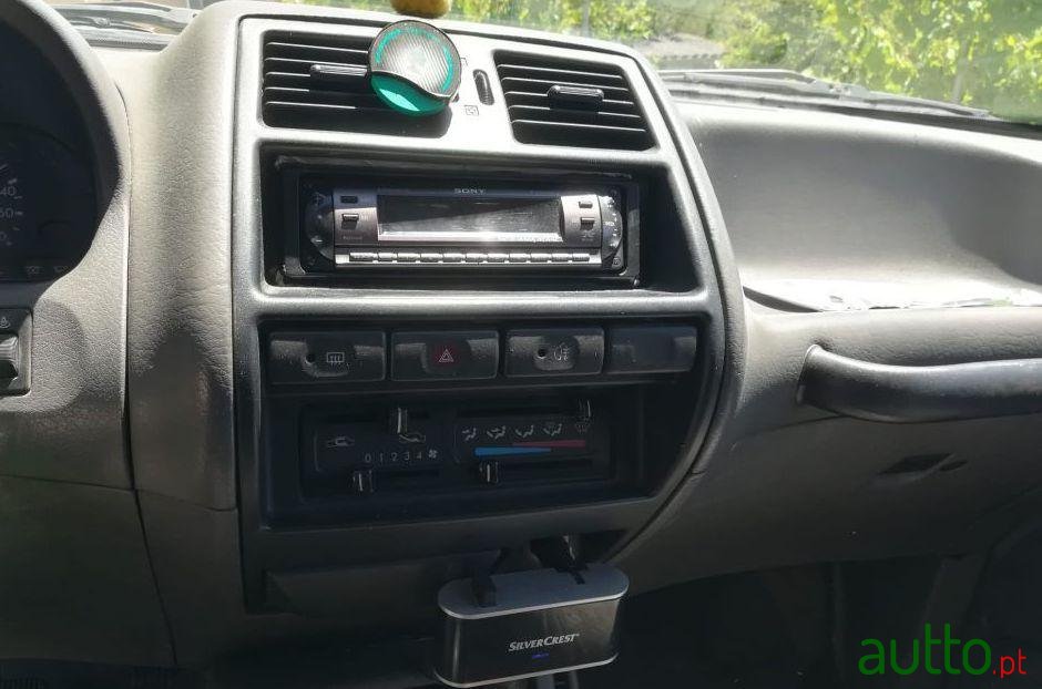 1993' Nissan Terrano photo #2