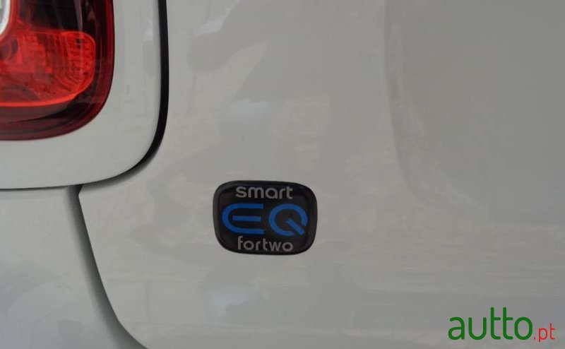 2018' Smart Fortwo Electric Drive Passion photo #6