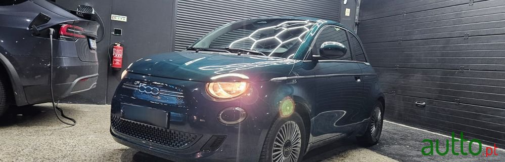 2023' Fiat 500e 42 Kwh Icon photo #1