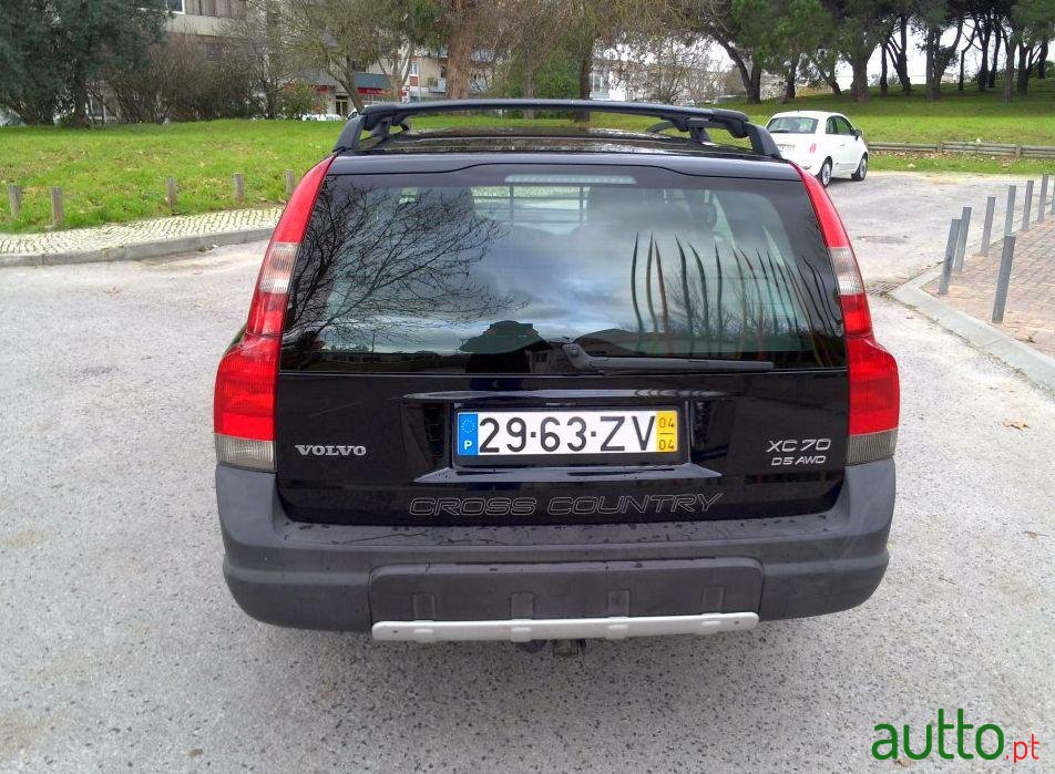 2004' Volvo Xc 70 photo #1