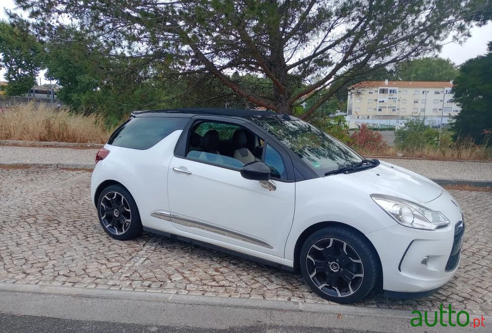 2013' Citroen DS3 1.6 Thp Sport Chic photo #2