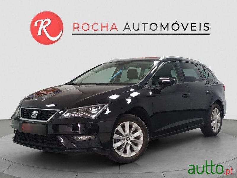 2020' SEAT Leon St photo #1