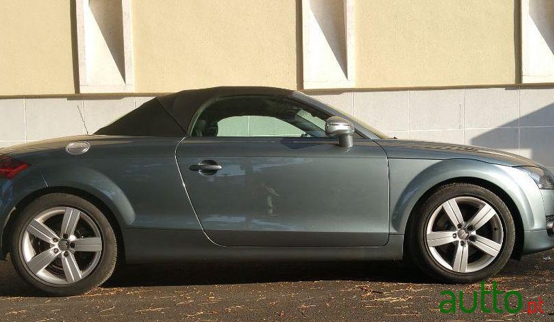 2009' Audi TT photo #2