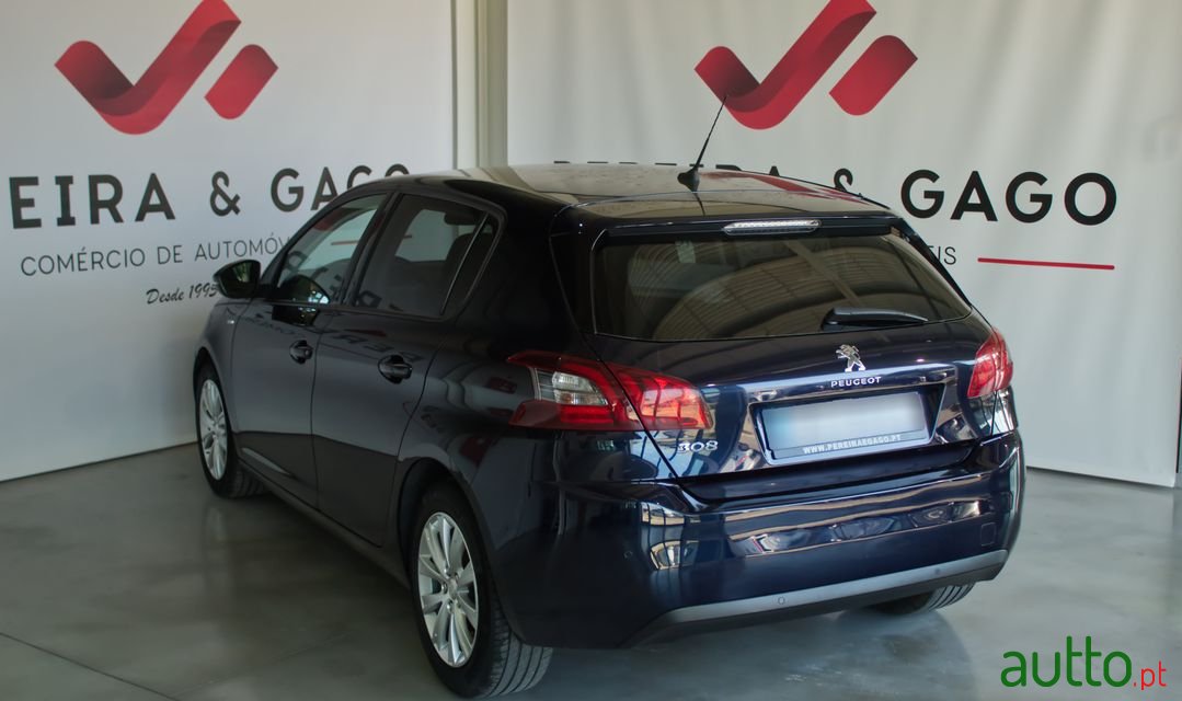 2019' Peugeot 308 photo #3