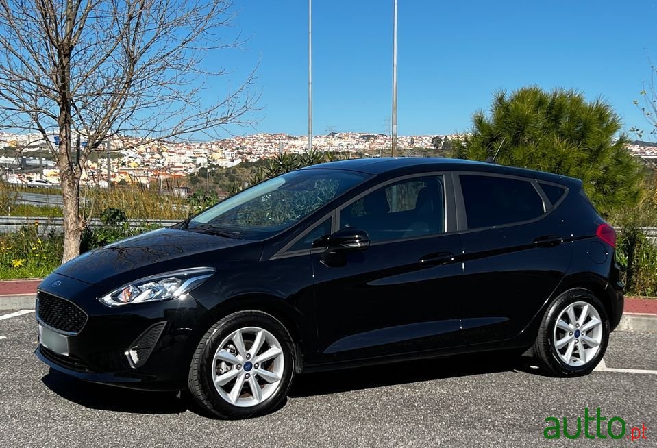 2021' Ford Fiesta photo #3