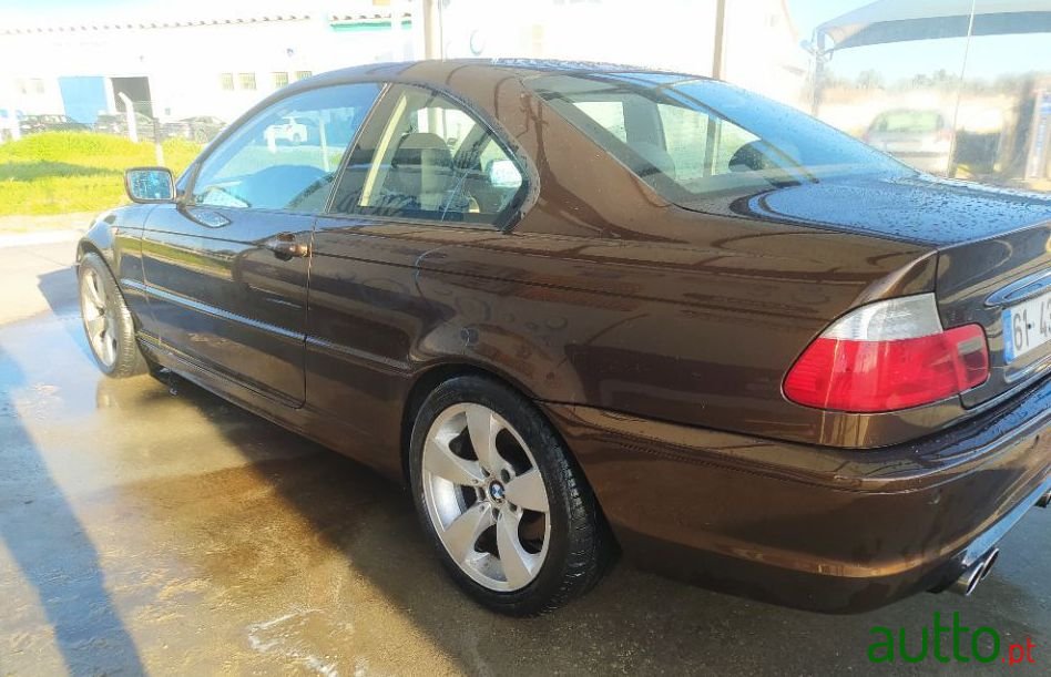 2004' BMW 320 photo #1