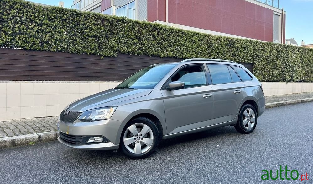 2018' Skoda Fabia Break photo #1