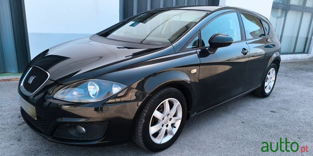 2010' SEAT Leon 1.6 Tdi Good Stuff photo #4
