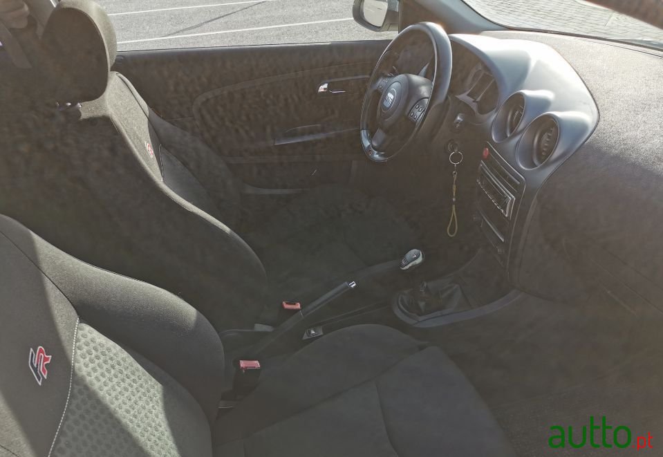 2007' SEAT Ibiza photo #4