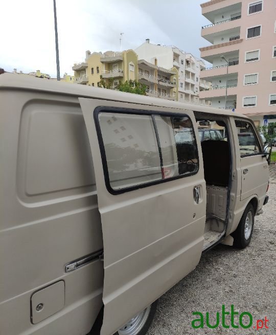 1982' Toyota Hiace photo #3