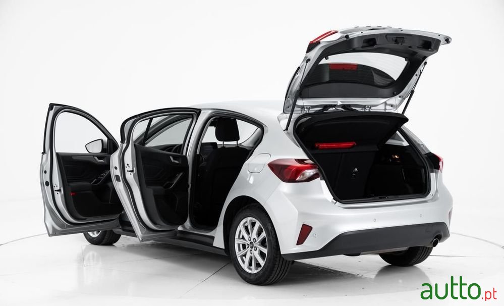 2022' Ford Focus 1.5 Tdci Ecoblue Connected photo #5