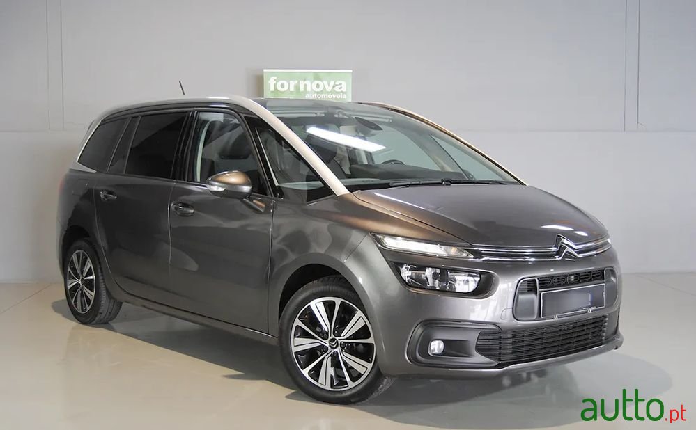 2018' Citroen C4 Grand Picasso photo #1