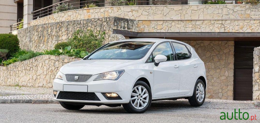 2013' SEAT Ibiza Tdi Ecomotive photo #2