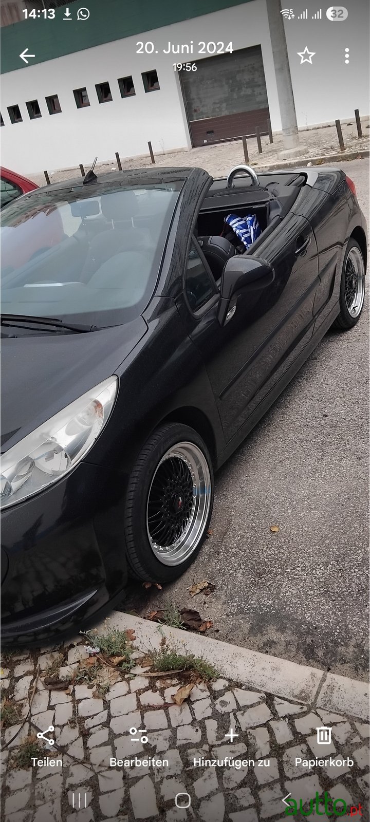 2008' Peugeot 207 CC Cabrio photo #1