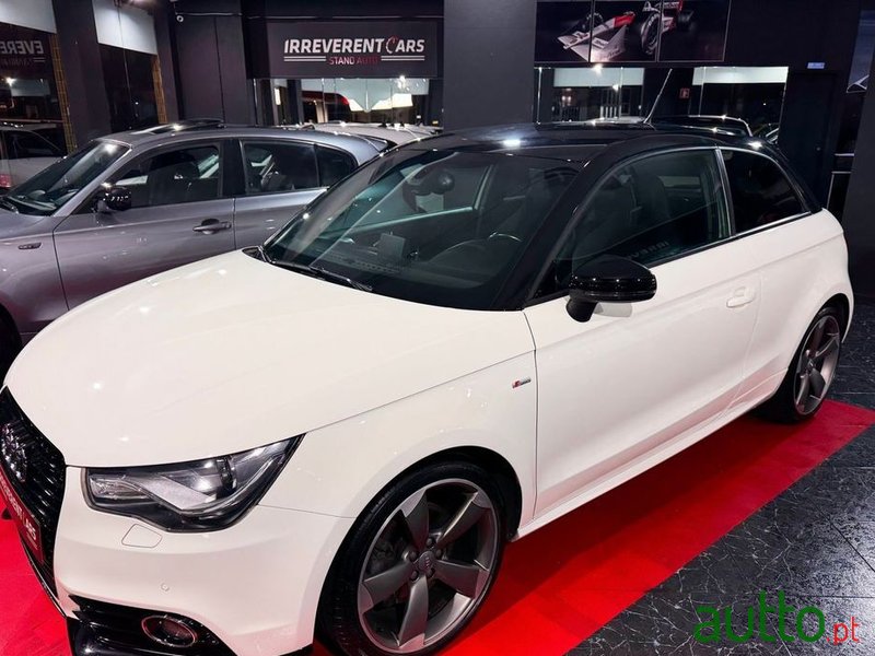 2011' Audi A1 1.6 Tdi S-Line photo #1