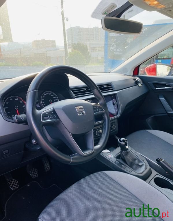 2020' SEAT Ibiza 1.0 Tgi Style photo #6