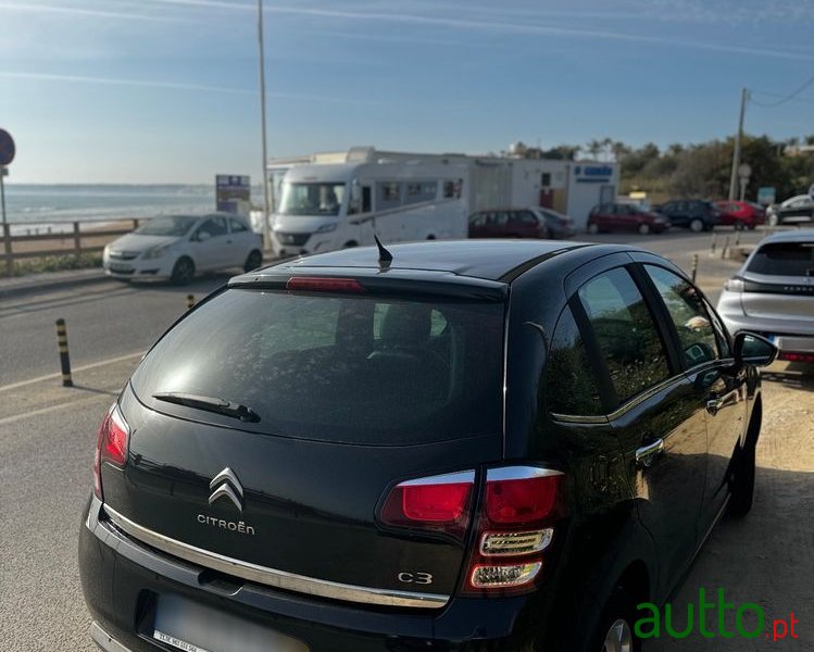 2014' Citroen C3 1.2 Vti Exclusive photo #2