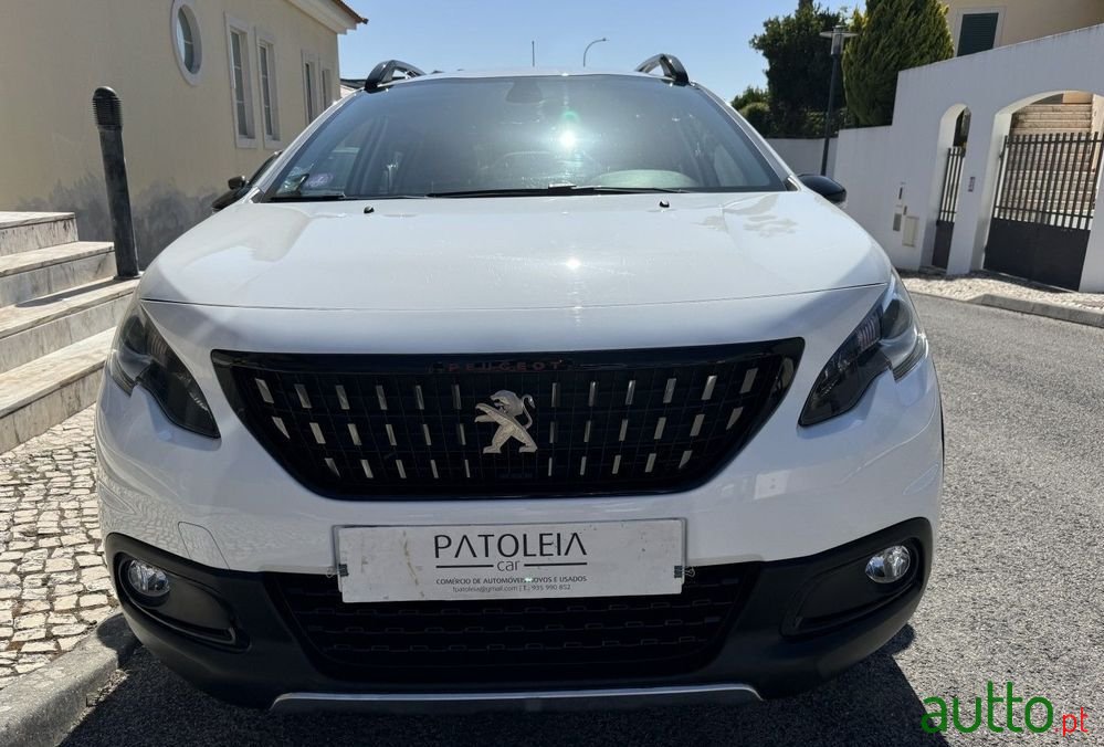 2017' Peugeot 2008 photo #3