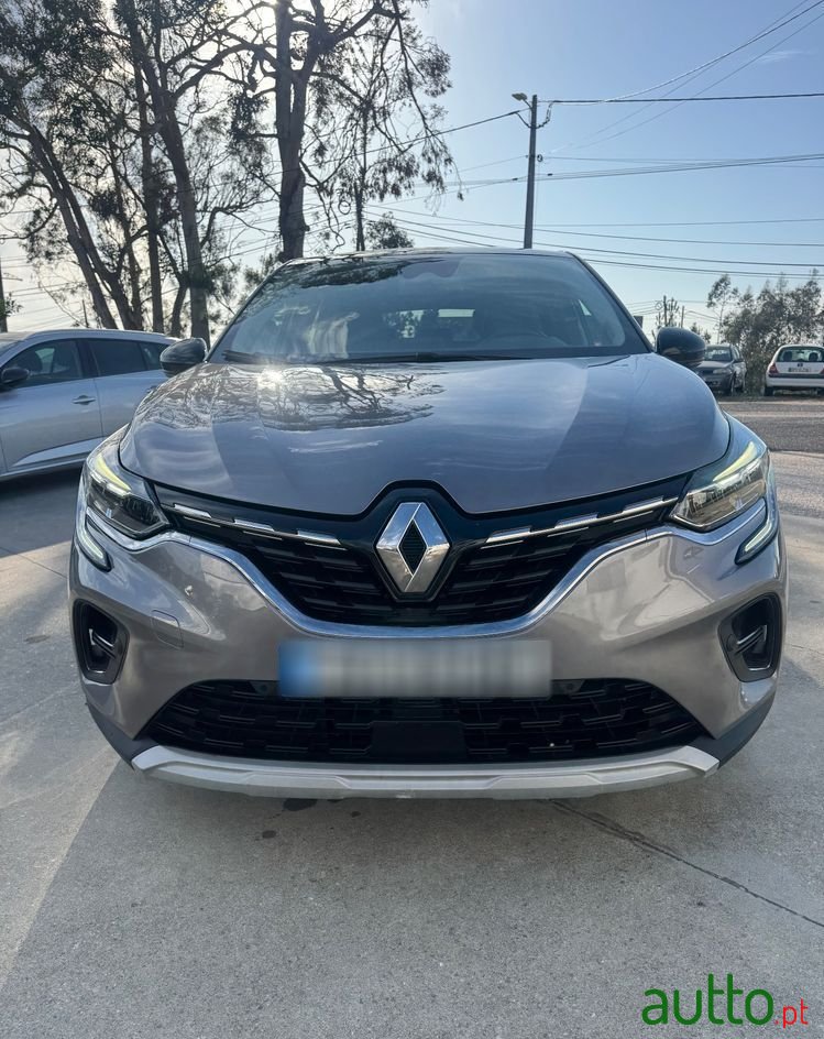 2020' Renault Captur photo #1