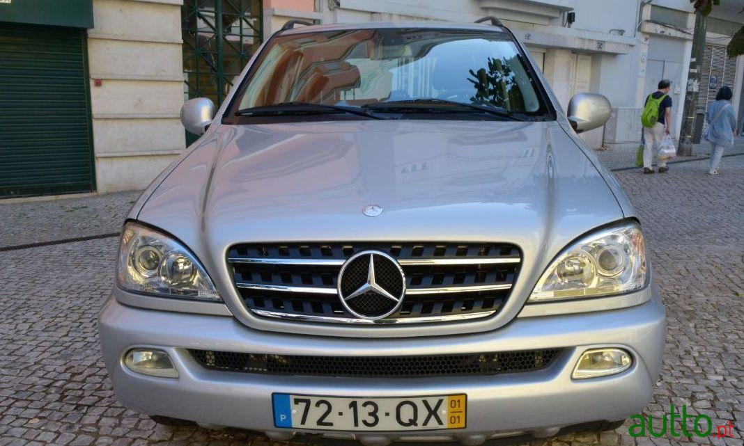2001' Mercedes-Benz Ml-270 photo #2