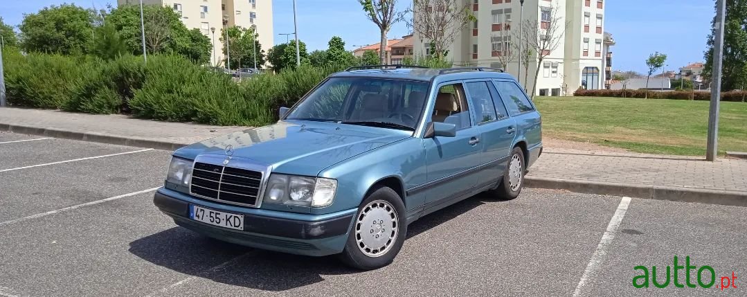 1987' Mercedes-Benz E-300 photo #2