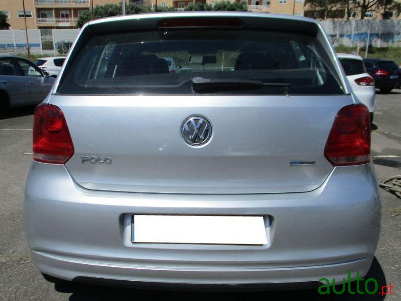 2011' Volkswagen Polo 1.2 Tdi Bluemotion photo #4