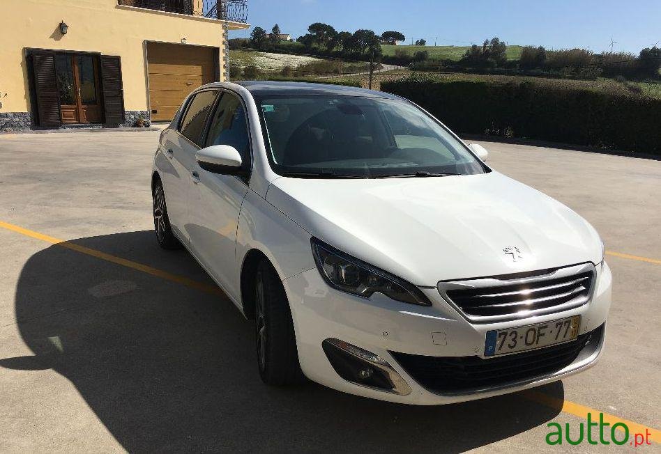2013' Peugeot 308 Allure photo #1
