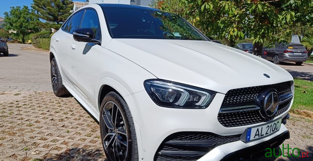2020' Mercedes-Benz Gle 400 photo #2