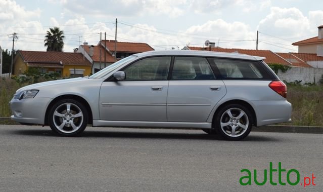 2004' Subaru Legacy photo #1