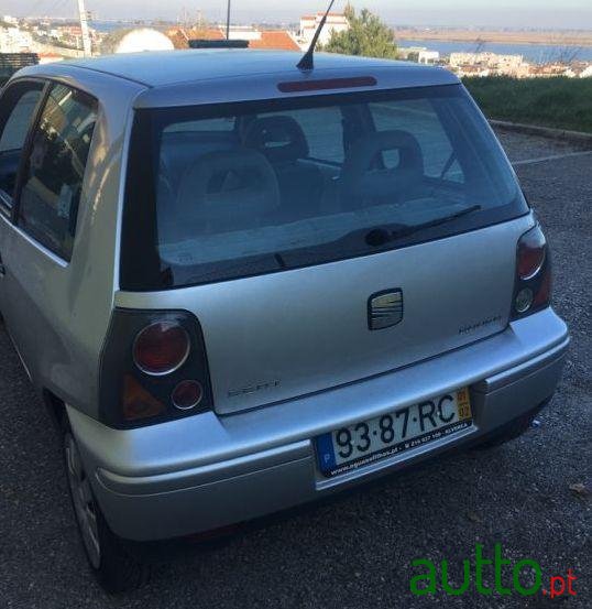 2001' SEAT Arosa 1.0 photo #3