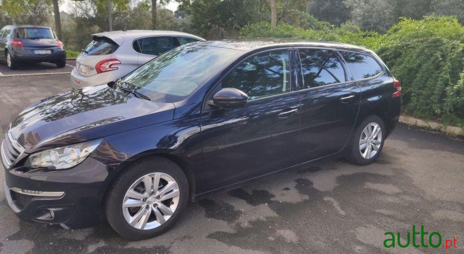 2015' Peugeot 308 Sw photo #3