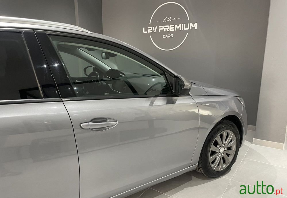 2018' Peugeot 308 Sw photo #6