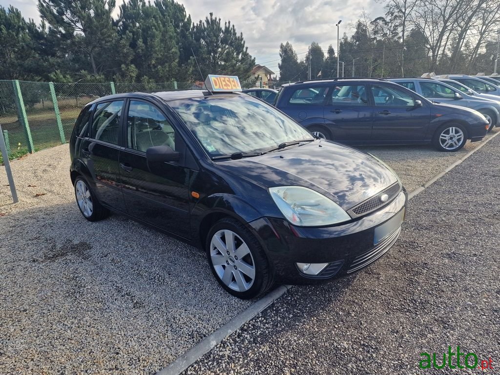 2003' Ford Fiesta photo #1