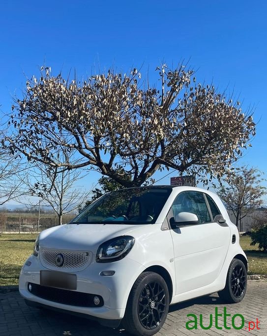 2017' Smart Fortwo photo #3