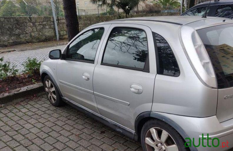2006' Opel Corsa Twinport photo #3