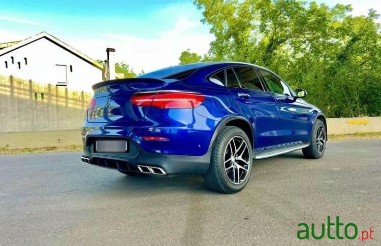 2016' Mercedes-Benz GLC photo #6