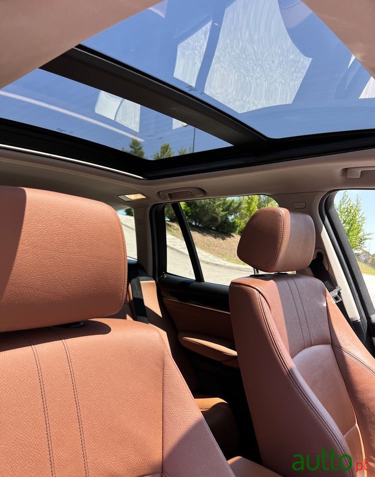 2016' BMW X3 20 D Xdrive photo #4