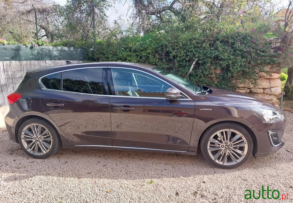 2019' Ford Focus photo #6