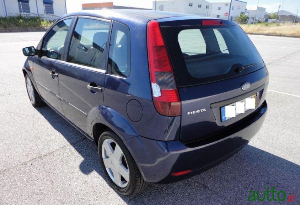 2002' Ford Fiesta 1.4 Tdci Trend photo #1