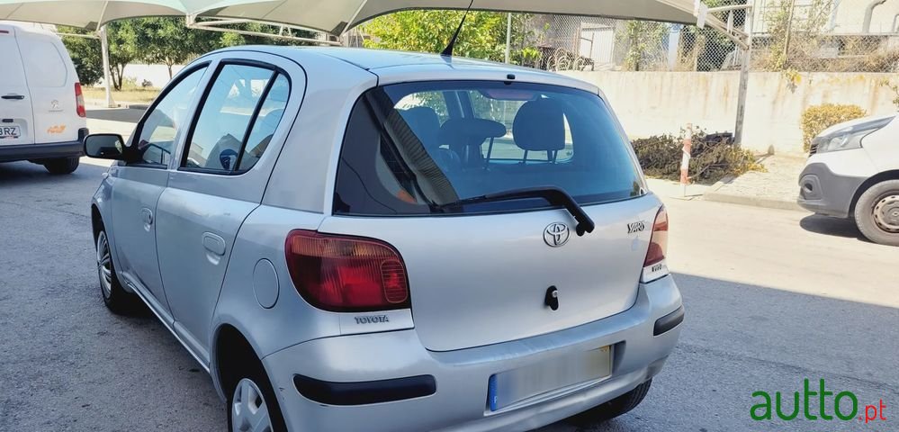 2004' Toyota Yaris 1.0 Terra photo #1