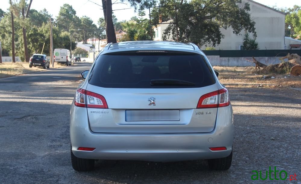 2011' Peugeot 508 Sw photo #4