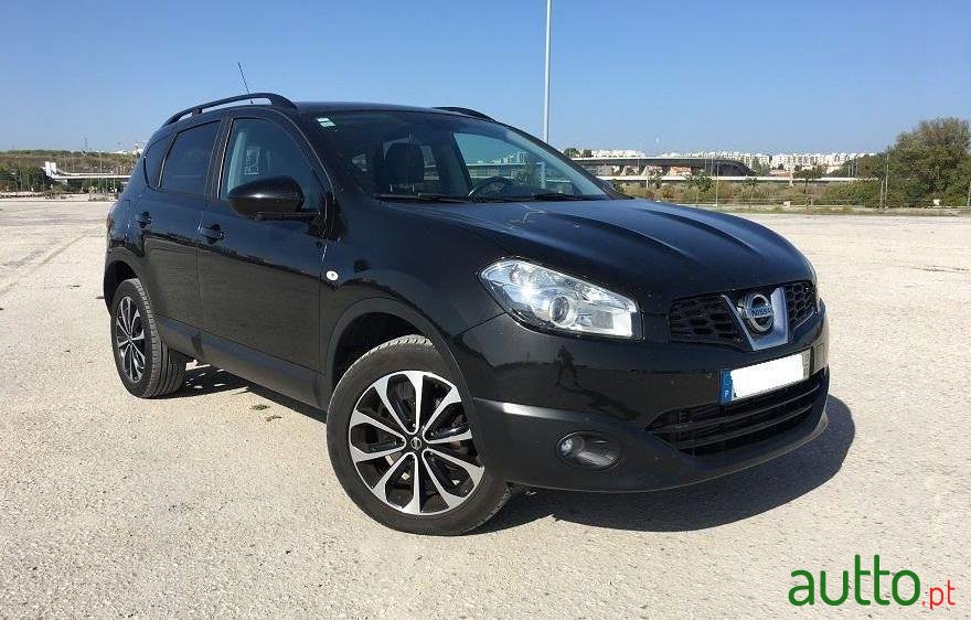 2013' Nissan Qashqai photo #1