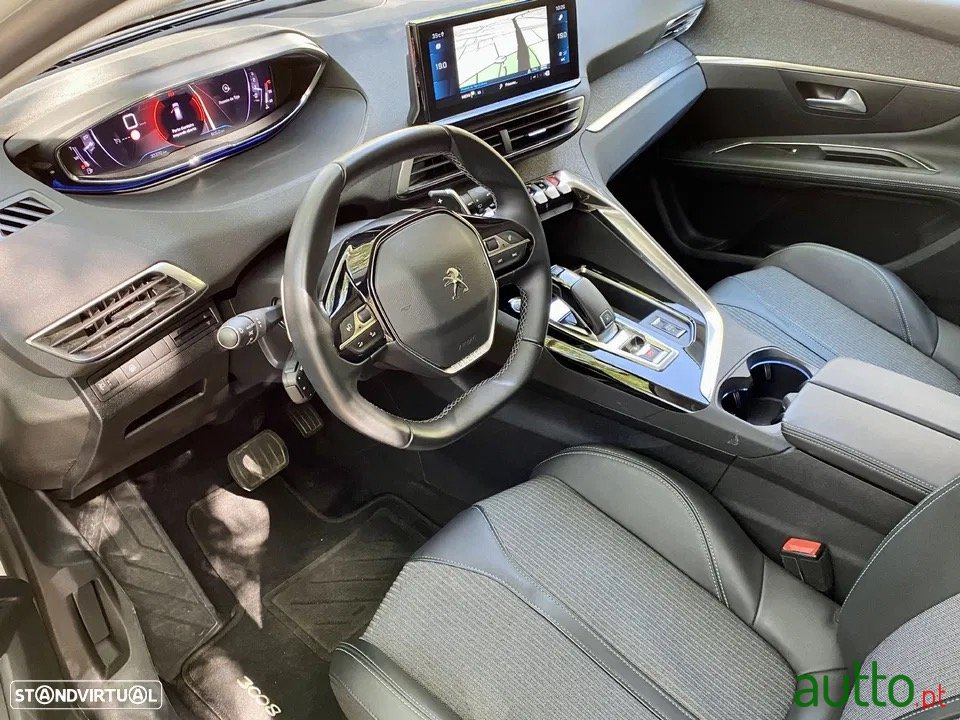 2021' Peugeot 3008 photo #4