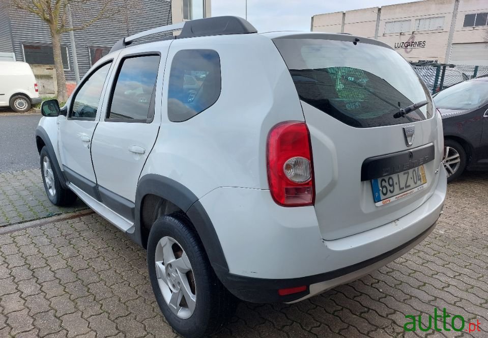 2011' Dacia Duster photo #6