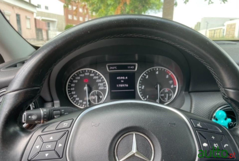 2014' Mercedes-Benz 180 photo #4