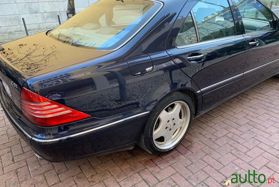 2002' Mercedes-Benz S-400 photo #2