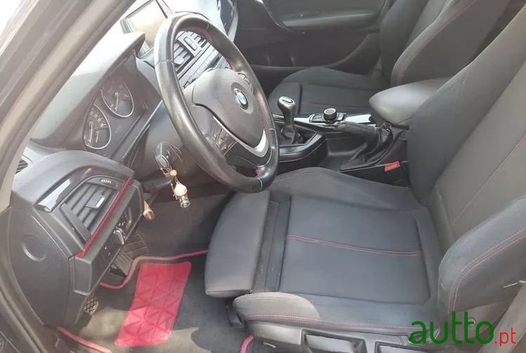 2013' BMW 116 photo #2